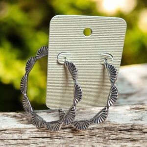 Elegant Silver Tone Fan Hoop Earrings